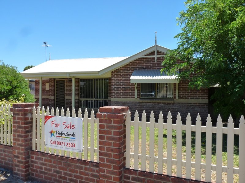 37 Pink Lake Road, Esperance, WA 6450 Property Details