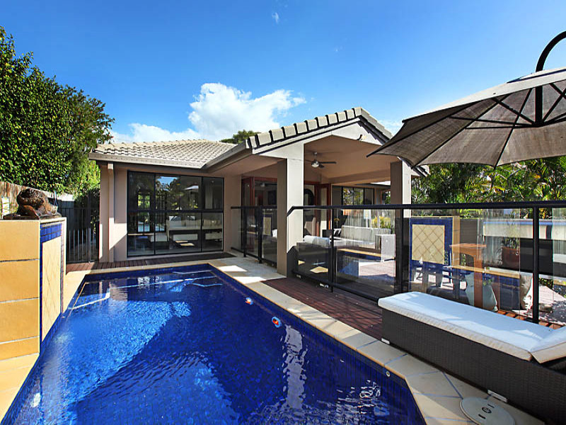 107 Bamboo Avenue, Benowa, Qld 4217 Property Details