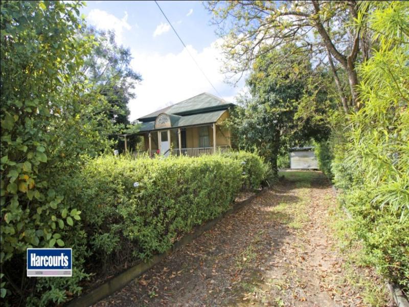 16 Waterford Road, Gailes, Qld 4300 Property Details