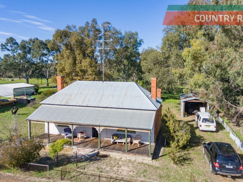 236 Avon Terrace, York, WA 6302 Property Details