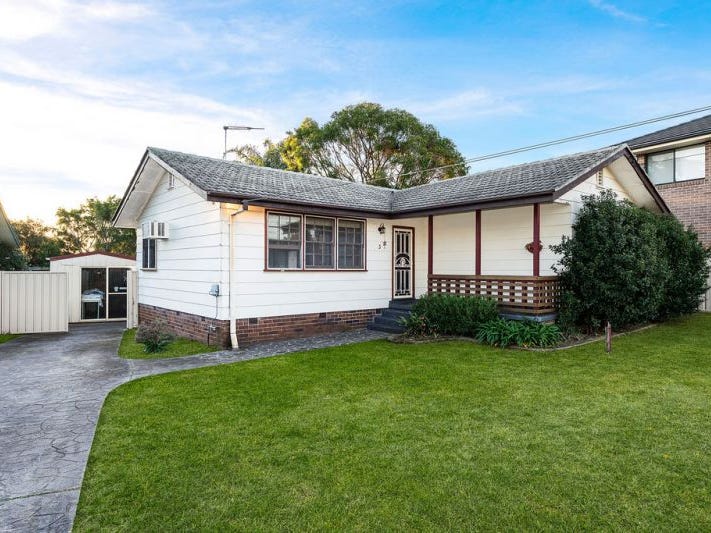 3 Finschhafen Street, Holsworthy, NSW 2173 Property Details