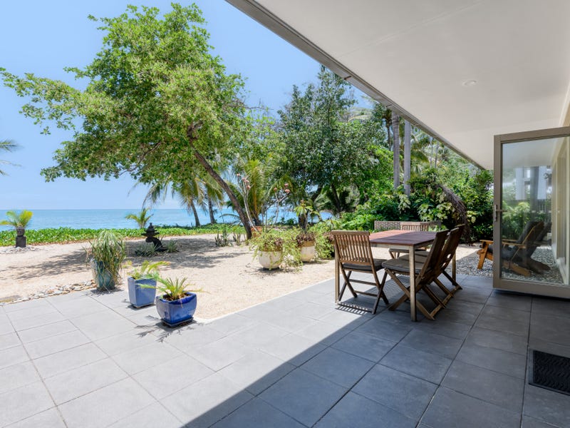 9 Oak Street, Oak Beach, QLD 4877