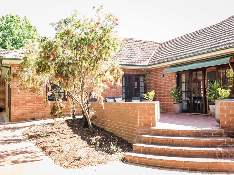 36 Cox Street, Ainslie, ACT 2602 Property Details