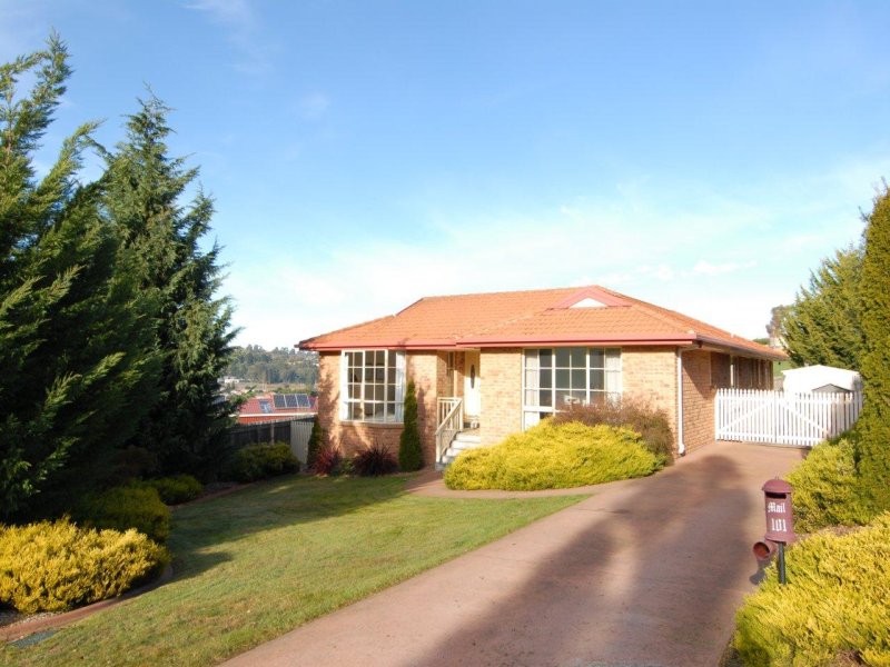 101 Willowbend Road, Kingston, Tas 7050 Property Details