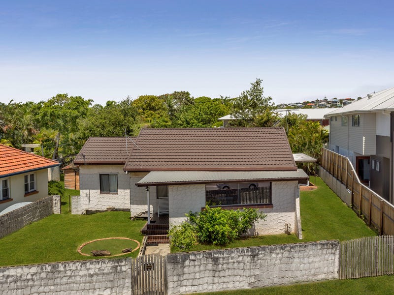 325 Upper Esplanade, Manly, Qld 4179 Property Details