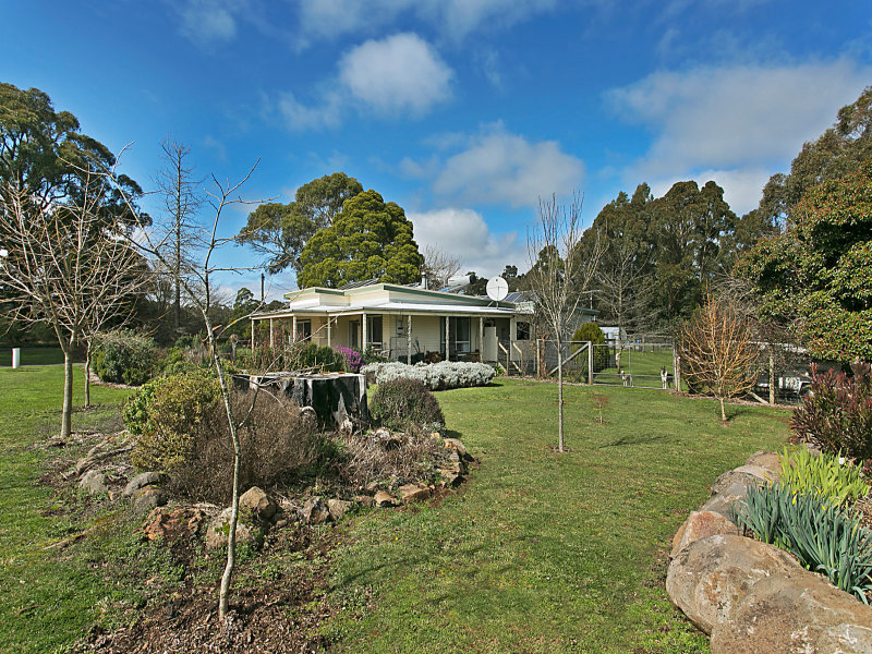 1092 James Lane, Trentham East, VIC 3458
