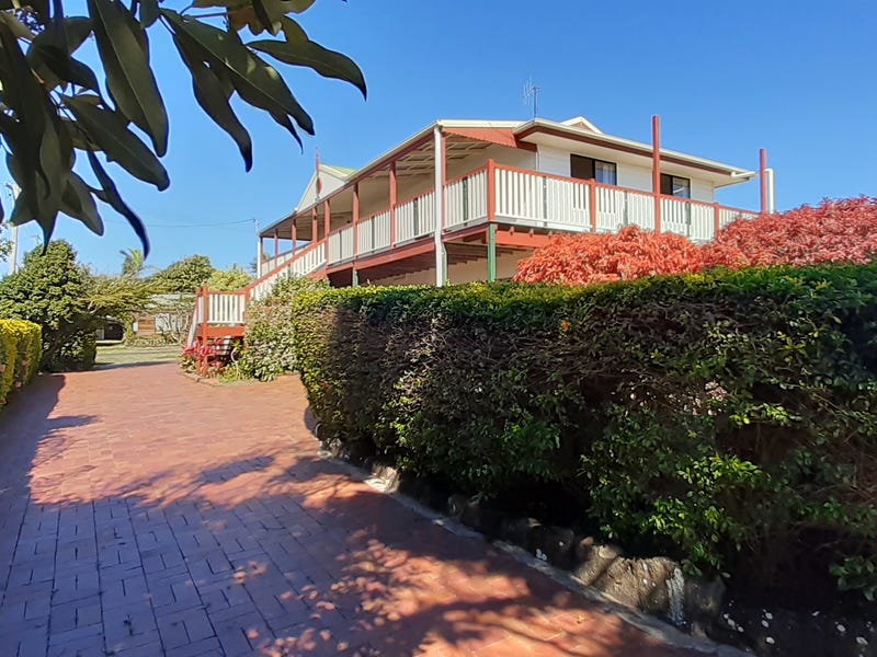 1 Mcgowan Street, Heads, QLD 4670