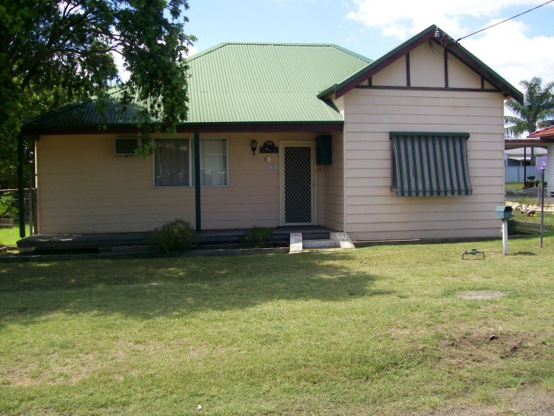 15 Margaret Street, Cessnock, NSW 2325