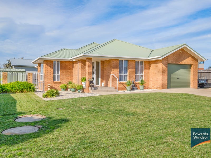 42 Kirabati Road Midway Point Tas 7171 Property Details