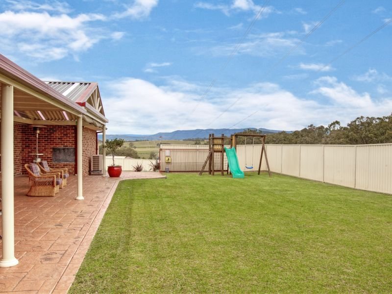 20 Hartfield Avenue, Horsley, NSW 2530