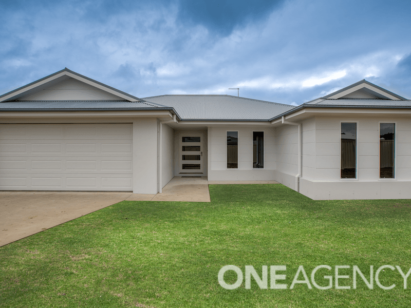 10 House Court, Tangambalanga, VIC 3691