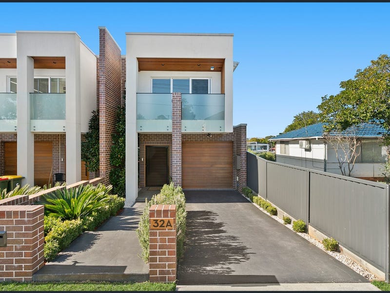 32A Arcadia Street, Merrylands West, NSW 2160