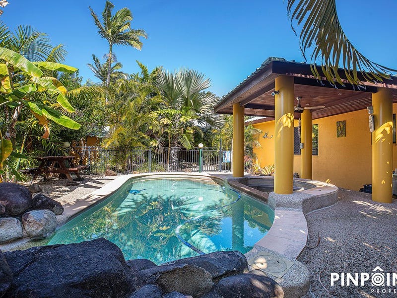 4 Swan Street, Slade Point, QLD 4740