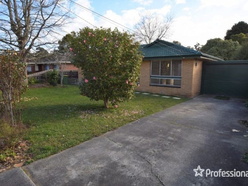 11 Beatrice Street Kilsyth VIC 3137 realestate .au