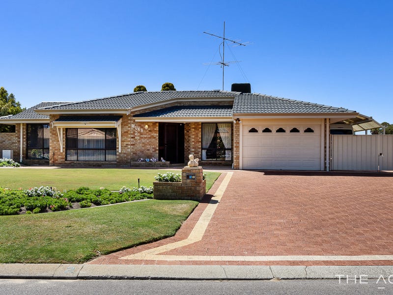 2 Spinnaker Close, Waikiki, WA 6169 Property Details