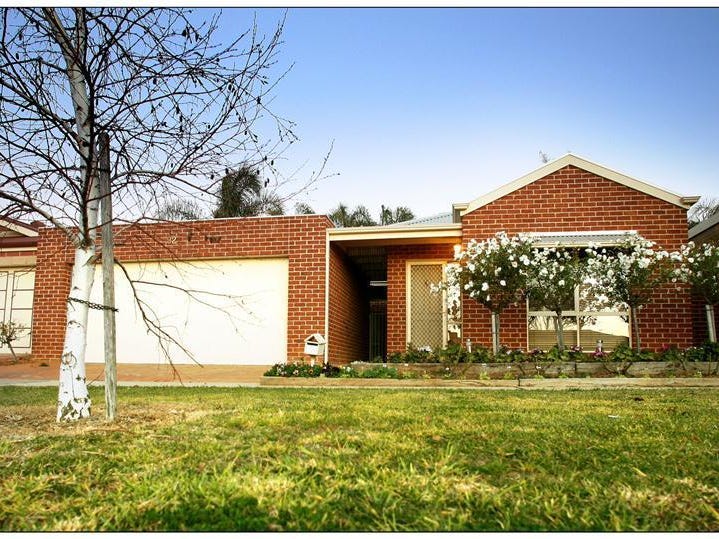 92 Riverside Avenue, Mildura, Vic 3500 Property Details