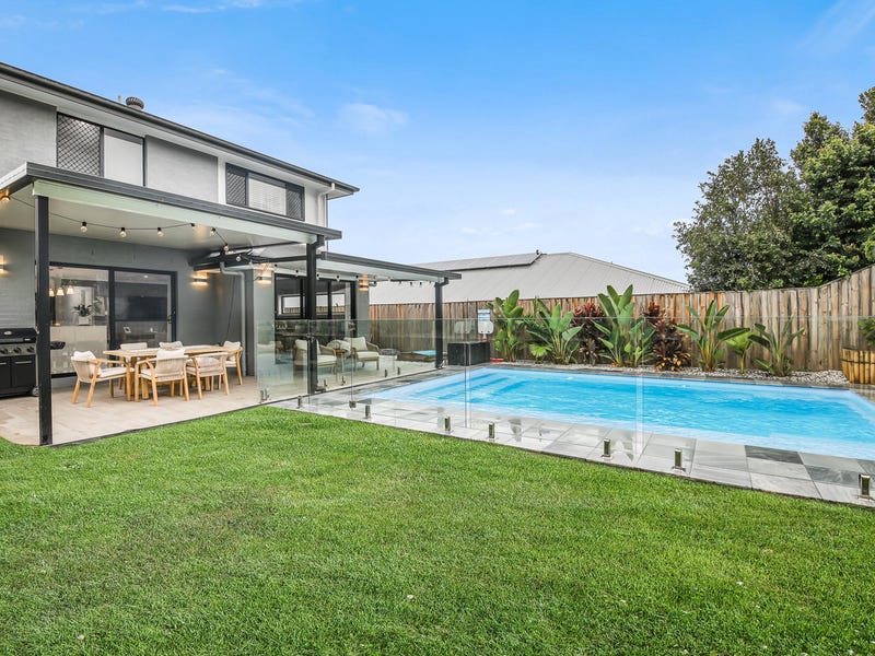 213 Riverstone Crossing, Maudsland, QLD 4210