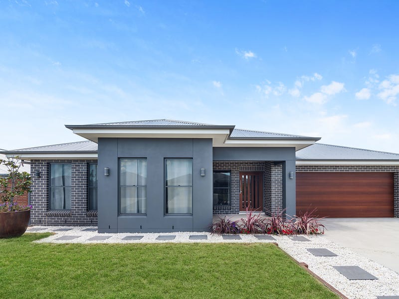 10 Basalt Way, Kelso, NSW 2795 House for Sale