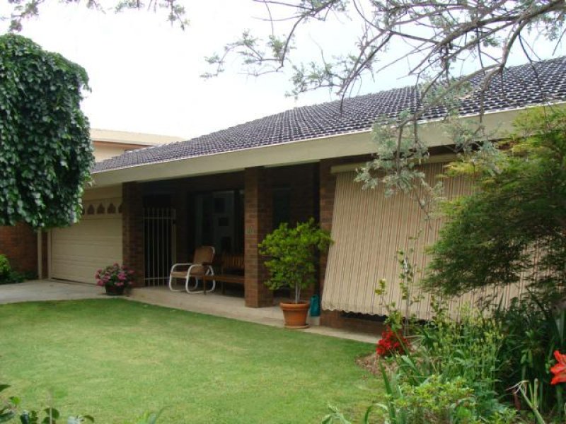 107 Campaspe Esplanade, Echuca, Vic 3564 Property Details