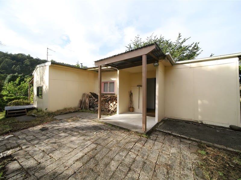 9 Elliott Street, Tullah, TAS 7321