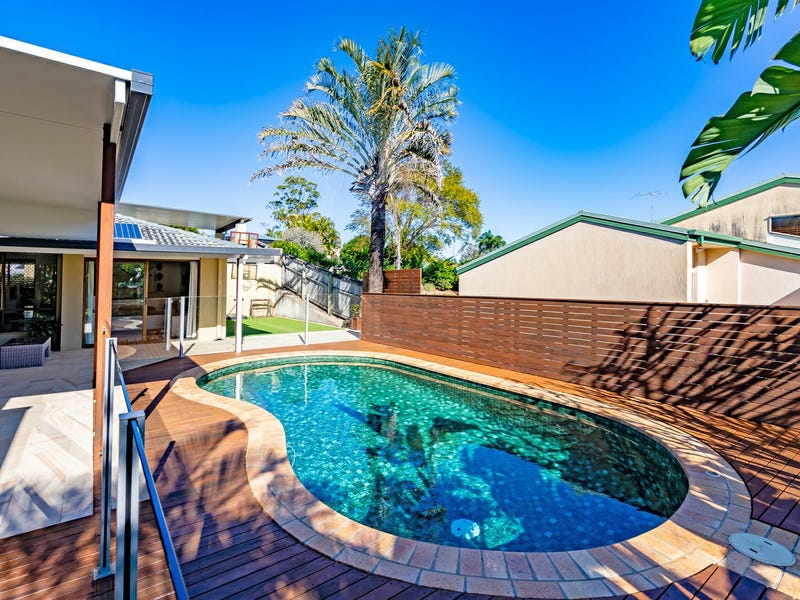 70 Binalong Drive, Ashmore, QLD 4214