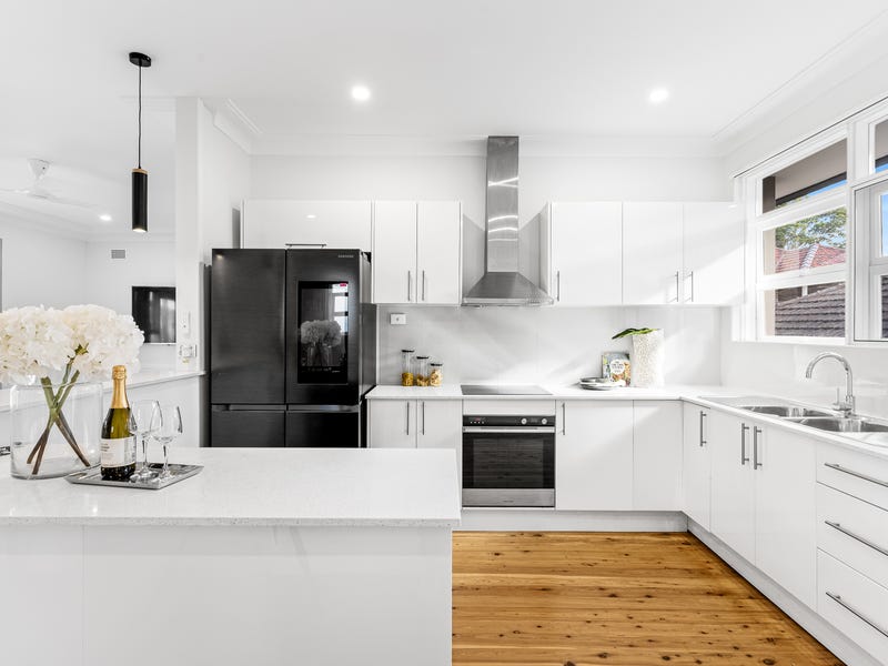 5 Atkins Avenue, Russell Lea, NSW 2046