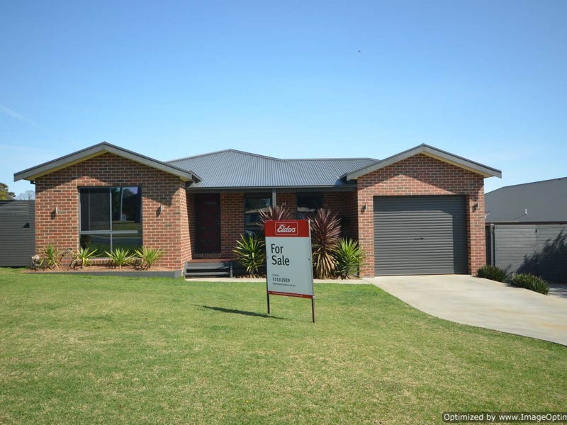 54 Bredt Street, Bairnsdale, VIC 3875