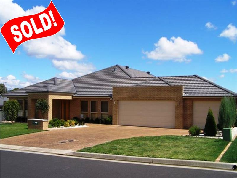 3 Botanic Way, Orange, NSW 2800 Property Details