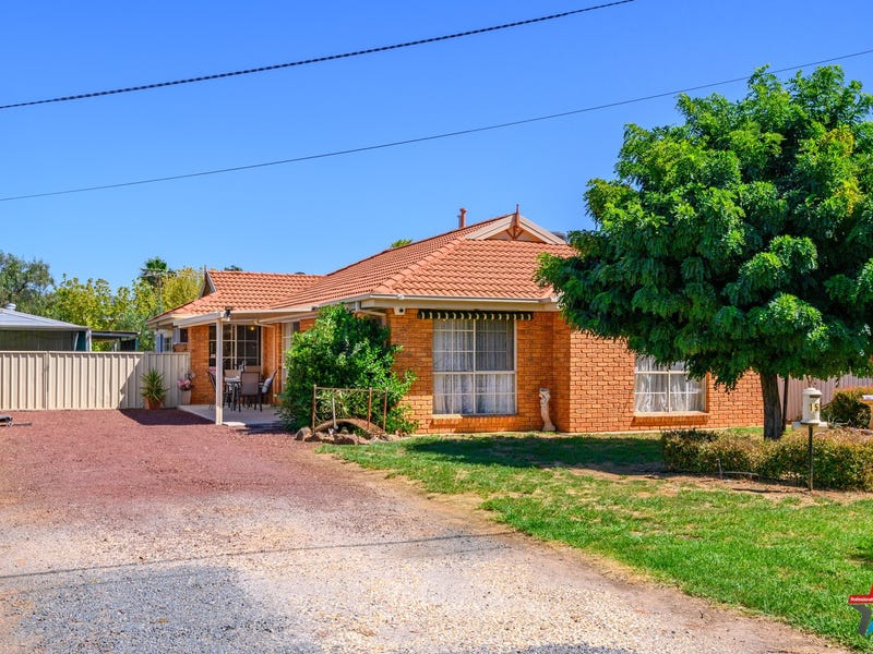 150 Jude Street, Howlong, NSW 2643