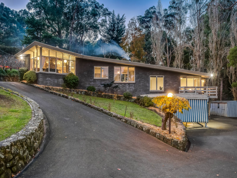 174 Belgravehallam Road, Belgrave South, VIC 3160