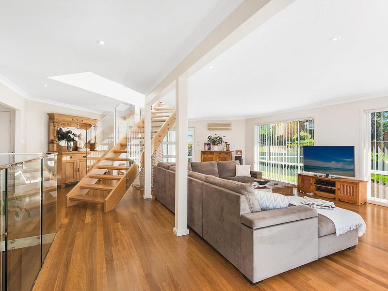 37 Matthew Flinders Drive, Port Macquarie, NSW 2444