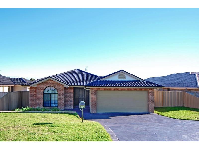 34 Carrington Park Drive, Nowra, NSW 2541