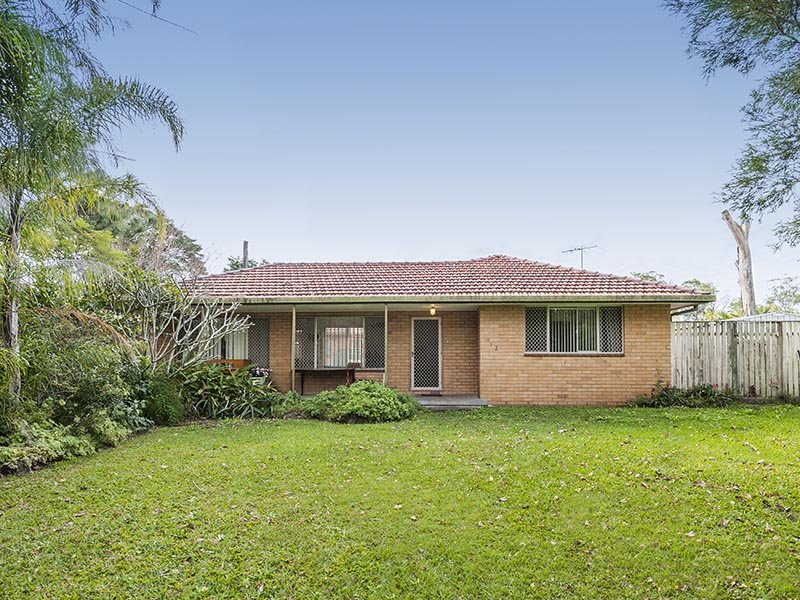 132 Mayes Avenue, Kingston, QLD 4114