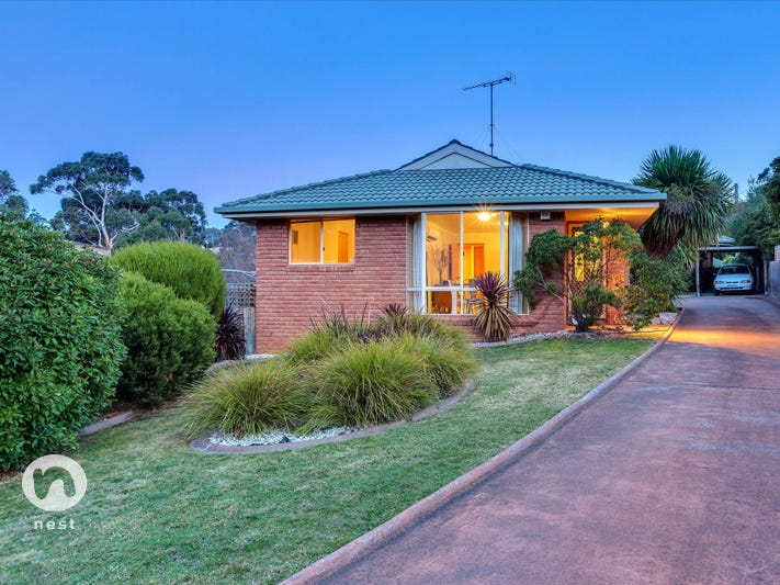 1/27 Godfrey Road, Claremont, TAS 7011