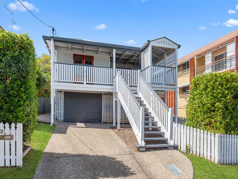 42 Beatrice Street Greenslopes QLD 4120 realestate .au