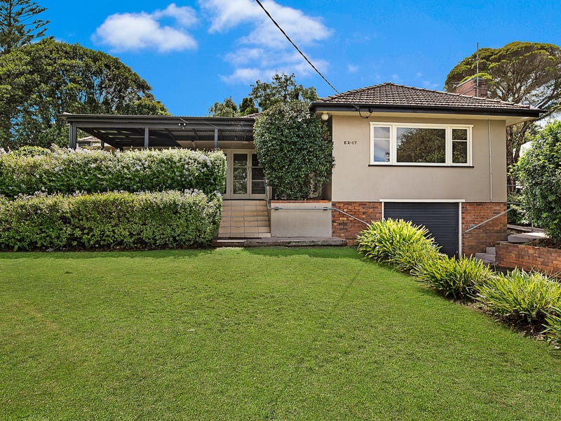 17 Alford St, Mount Lofty, Qld 4350 House for Sale