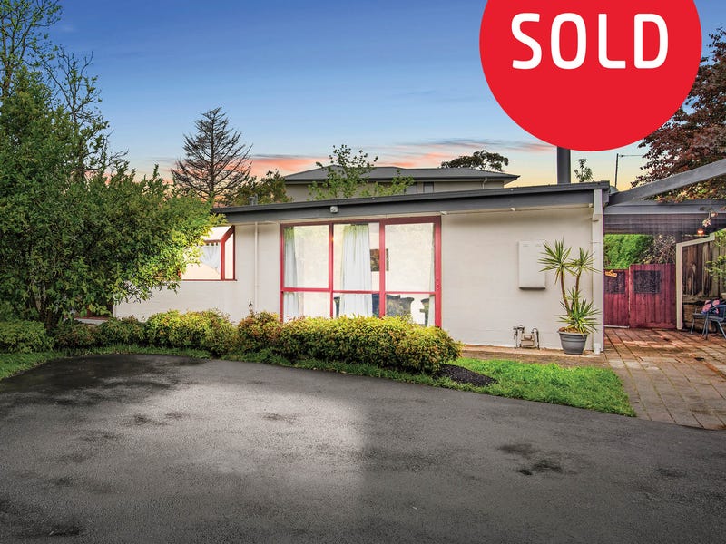 144 Hull Road, Croydon, Vic 3136