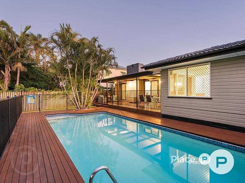 62 Fursden Road, Carina, Qld 4152 Property Details