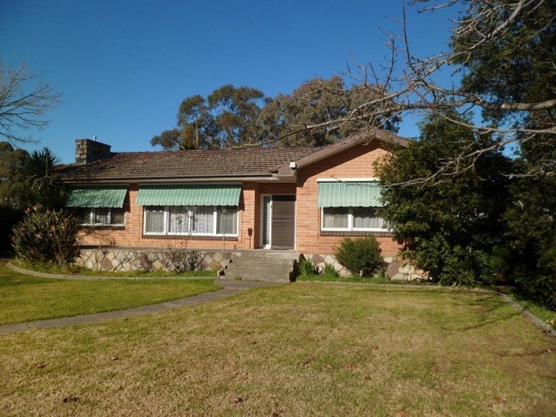 10 Lucknow Street, East Bairnsdale, VIC 3875