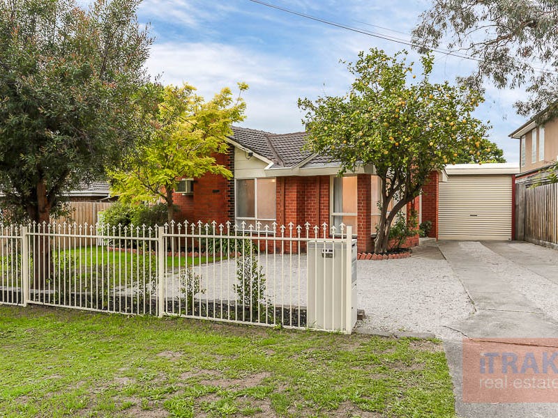 42 Stuart Street, The Basin, VIC 3154