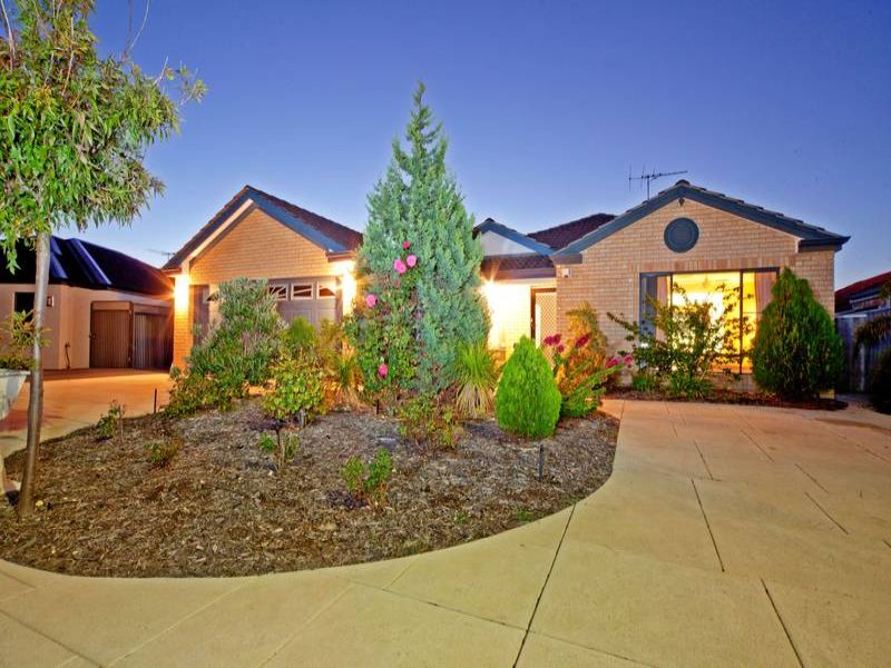 5 Everard Close, Success, WA 6164