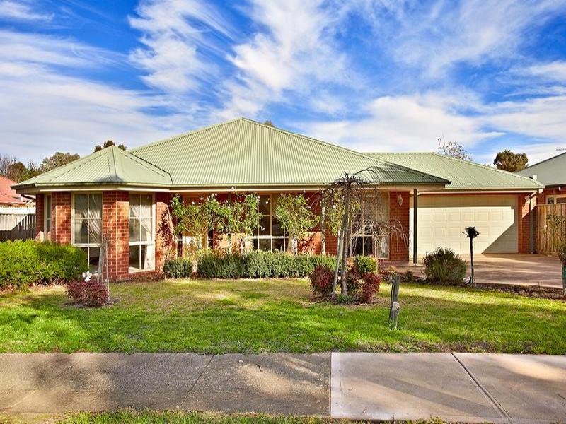 29 Woodstock Drive, Doreen, VIC 3754