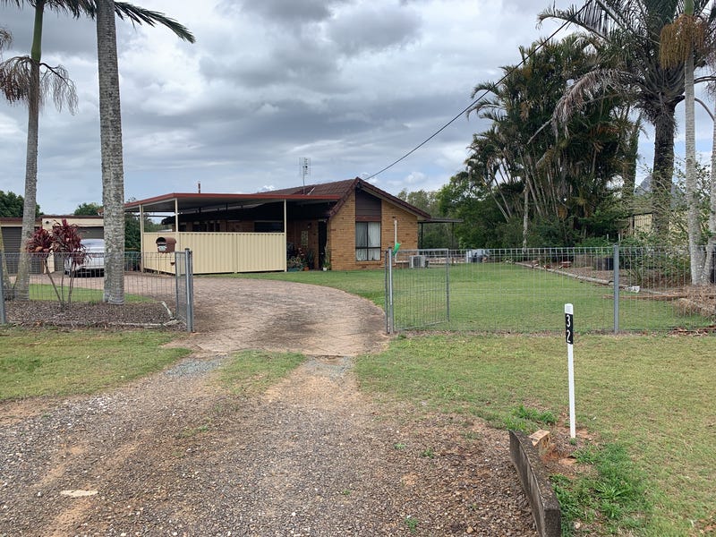 32 Peters Road, Glass House Mountains, Qld 4518