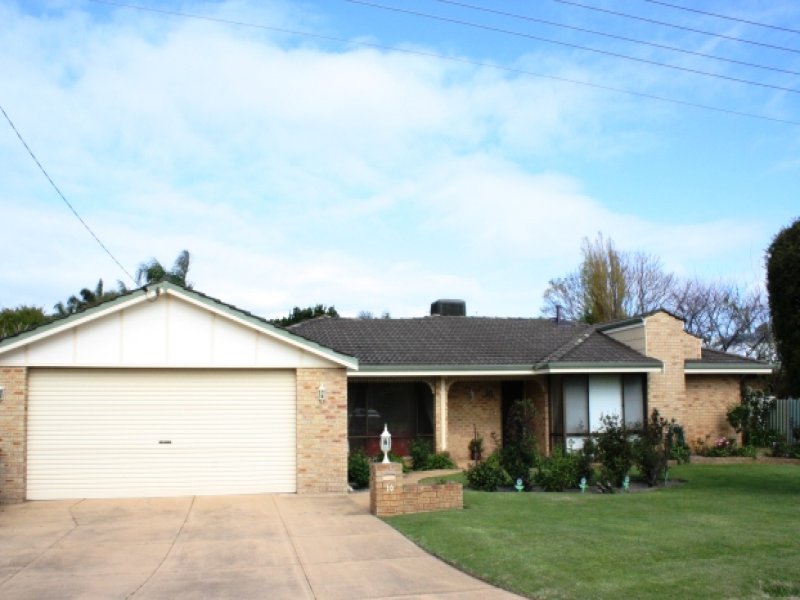 10 Rentney Way, Willetton, WA 6155 Property Details