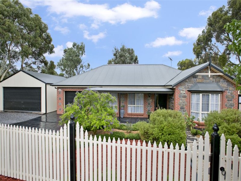 2 Hill Court, Williamstown, SA 5351
