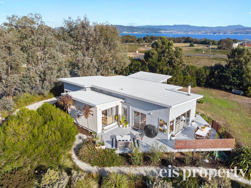 2 Pardalote Close, Opossum Bay, Tas 7023 House for Sale realestate