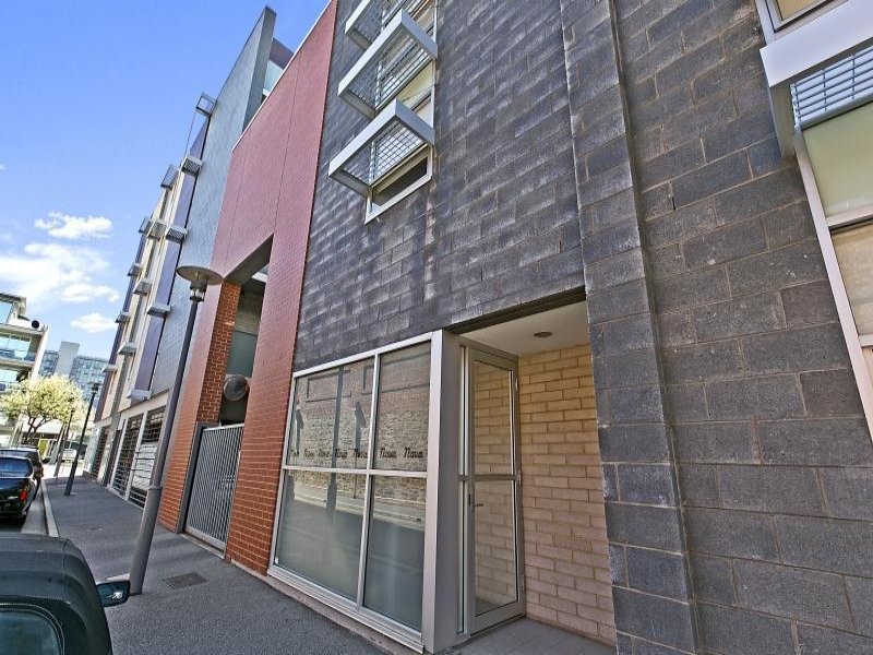 Sold Townhouse Prices & Auction Results in Halifax St, Adelaide, SA 5000
