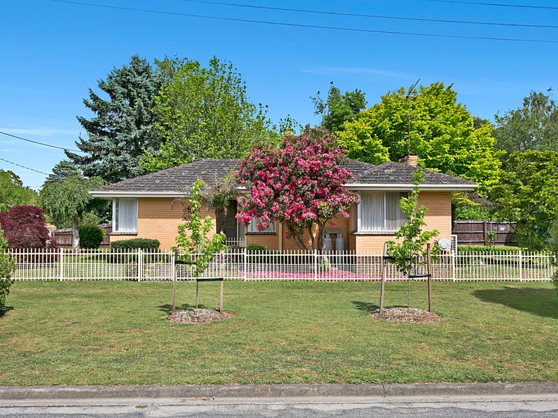 14 Camp Street, Trentham, VIC 3458