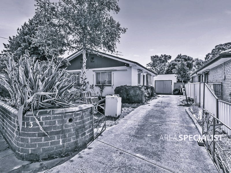 13 Glendale Road, Springvale, Vic 3171