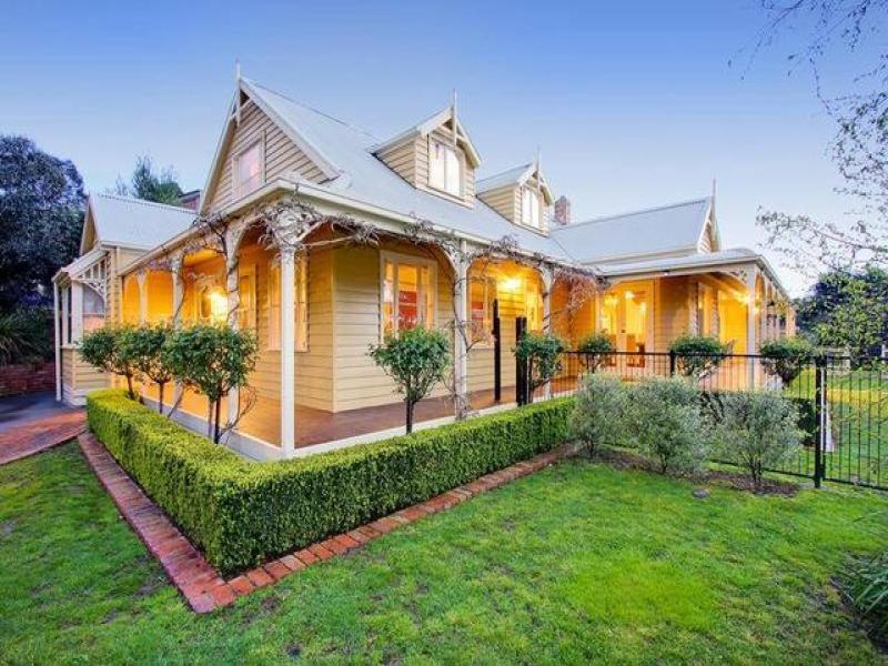 8 Lomond Court, Warrandyte, Vic 3113 Property Details